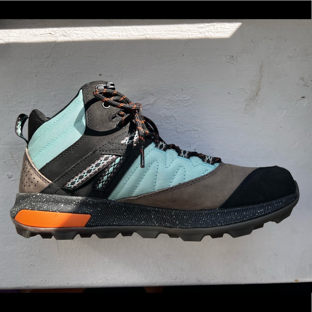 Merrell Hiking Boots / Waterproof / Like New! / Unlikely Hiker Series